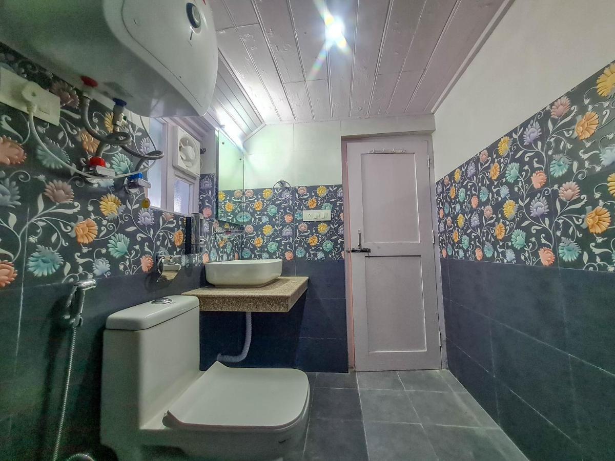 Hotel Pine Grove-Mall Road Manāli Dış mekan fotoğraf