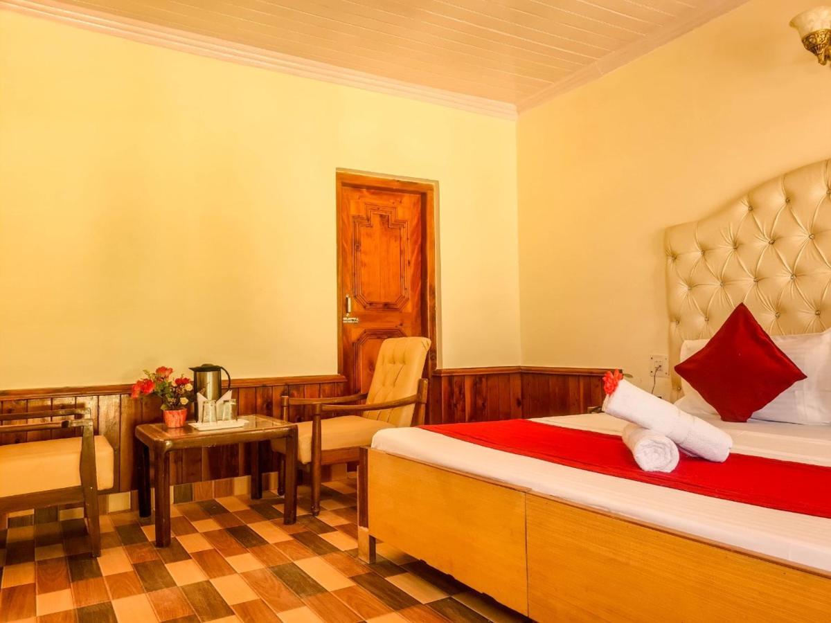 Hotel Pine Grove-Mall Road Manāli Dış mekan fotoğraf