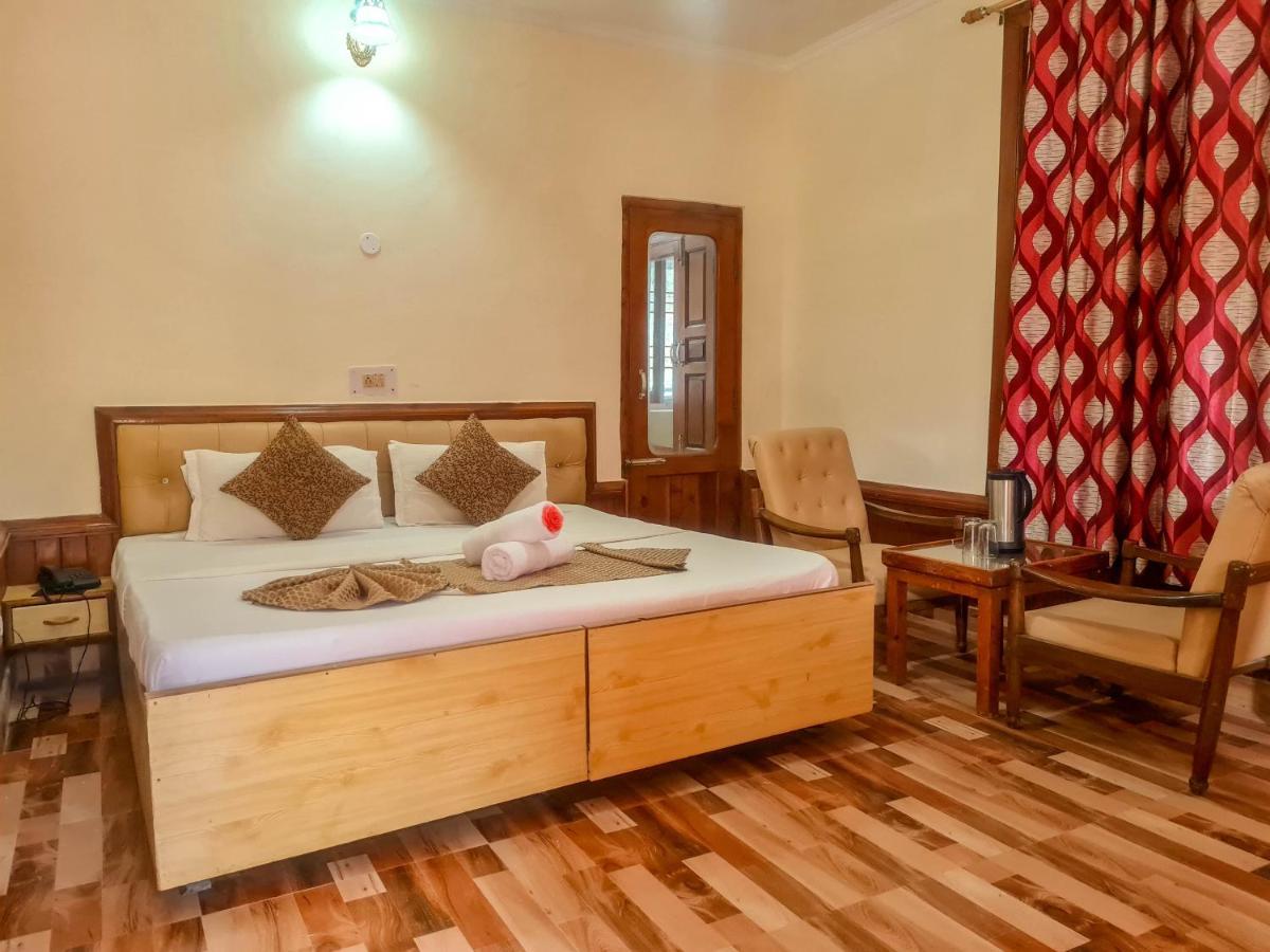 Hotel Pine Grove-Mall Road Manāli Dış mekan fotoğraf