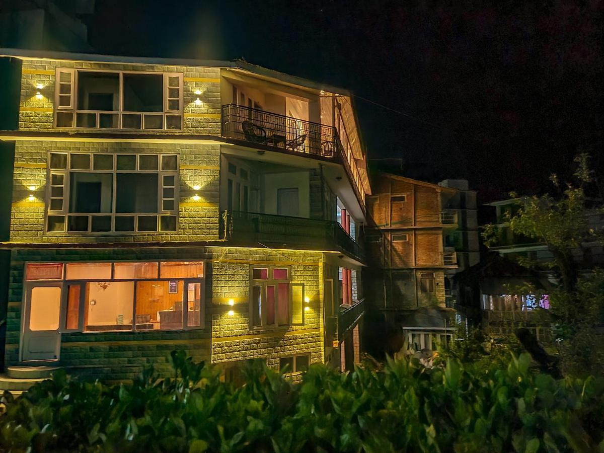Hotel Pine Grove-Mall Road Manāli Dış mekan fotoğraf