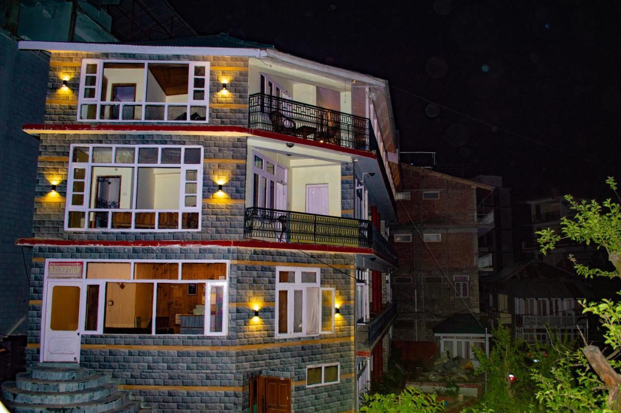 Hotel Pine Grove-Mall Road Manāli Dış mekan fotoğraf